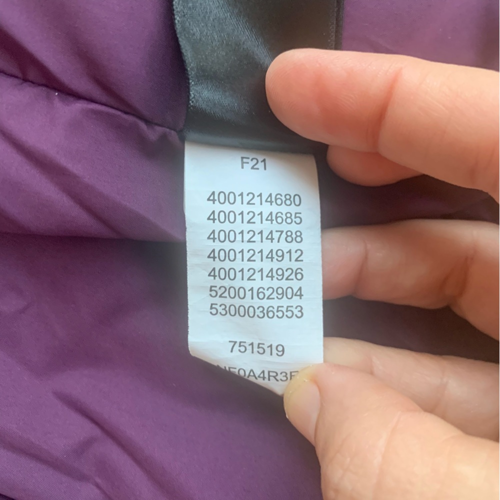 THE NORTH FACE NF0A4R3F Women Aconcagua Puffer Vest Sz S/P Dark Purple 550 Down - Picture 13 of 14
